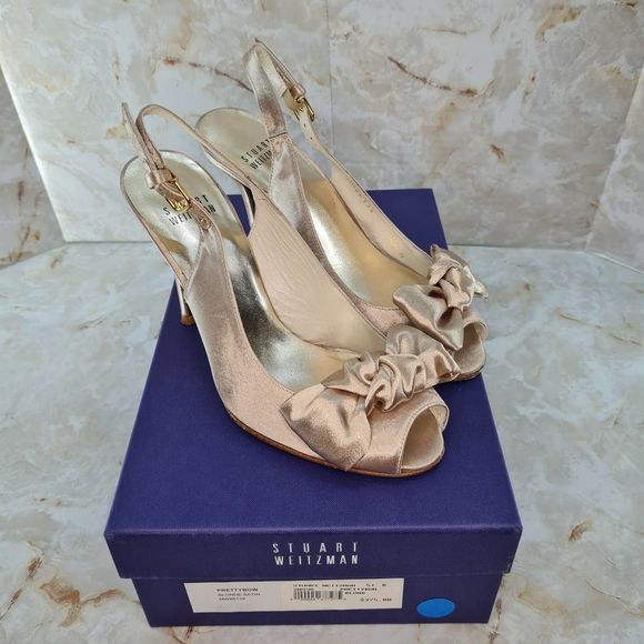 Stuart Weitzman Pretty Bow Blond Satin 5.5 - Picture 1 of 8